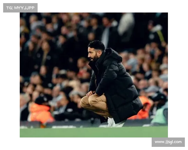 曝阿莫林不满曼联两门将表现要求冬窗引援同时承认无法掌控球队表现